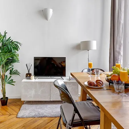 Bnbnova - 1br - Louvre & Palais Royal * Parijs