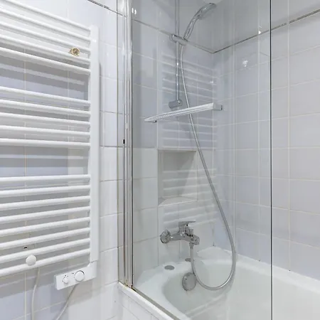 شقة Bnbnova - 1br - Louvre & Palais Royal